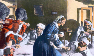 picture of Florence Nightingale treating injured soldiers of the Crimean war