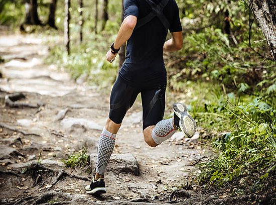 Guide to the Best Compression Socks For Men (with Pictures!)