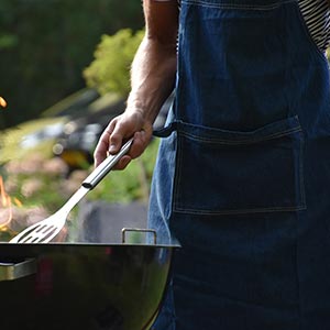 Grilling aprons