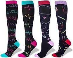 Patterned High Knee Graduated Crew Socks Suitable for Doctors