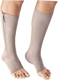 Zerame 15-20 mmHg knee high zippered compression socks