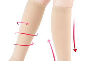 15 – 20 mmHg, 20 – 30 mmHg, or 30 – 40 mmHg knee high or thigh high compression socks provide controlled pressure