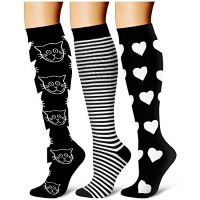  Different types of black and white knee-high pressure socks