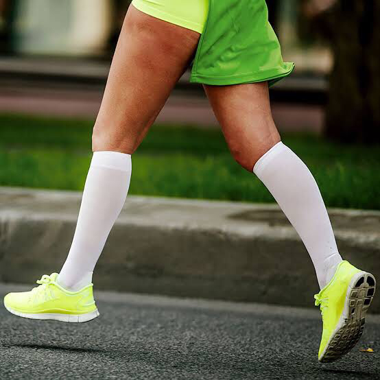 Does A Compression Socks Reduce Swelling