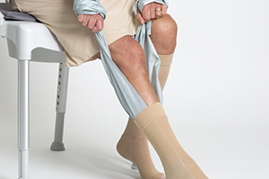 use eta socky to wear legs support hosiery